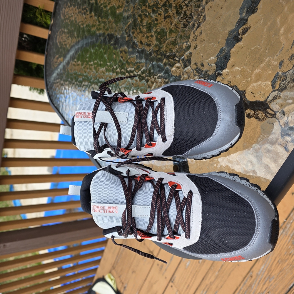 K-Swiss Tubes Trail 200 SE Sneakers